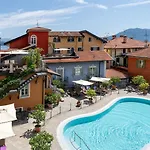 Residenza Dei Fiori 4* Каннеро-Ривьера
