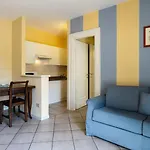 Апарт-отель Residenza Dei Fiori Каннеро-Ривьера