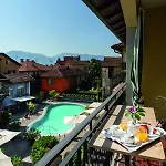 Residenza Dei Fiori Каннеро-Ривьера