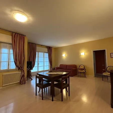 Residenza Dei Fiori Aparthotel *