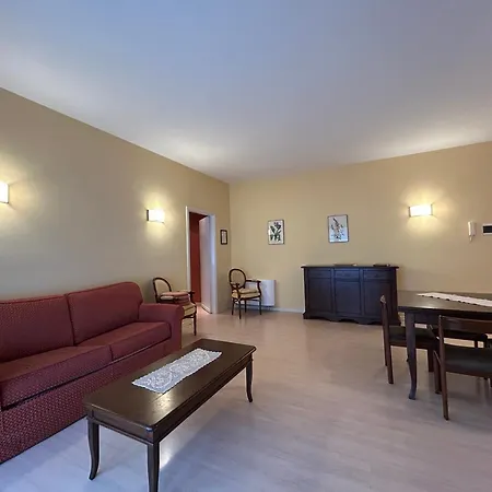 Residenza Dei Fiori Aparthotel Cannero Riviera