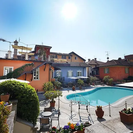 Residenza Dei Fiori Hotel apartamentowy 4*