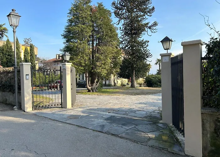 Residenza Dei Fiori Lägenhetshotell