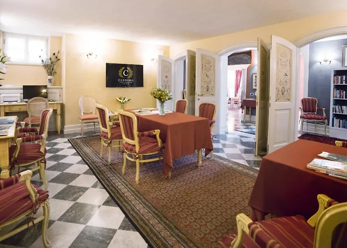 Residenza Dei Fiori 4*