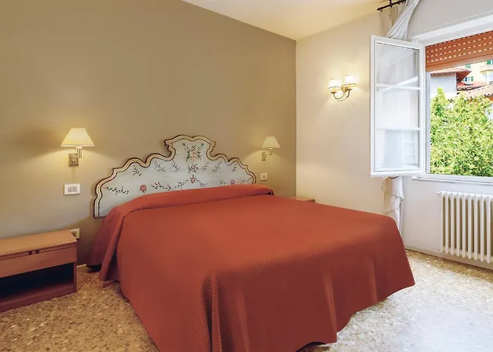 Residenza Dei Fiori Lägenhetshotell