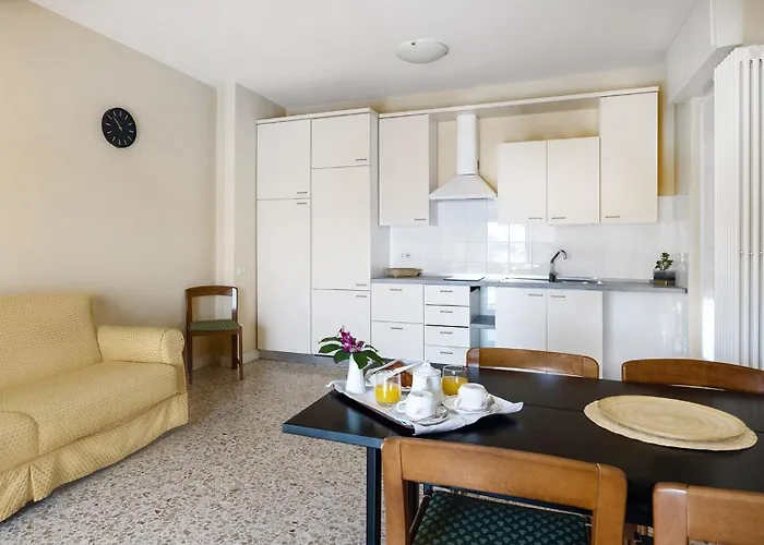 Lägenhetshotell Residenza Dei Fiori Cannero Riviera