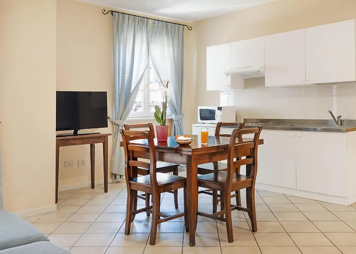 Residenza Dei Fiori Lägenhetshotell 4*