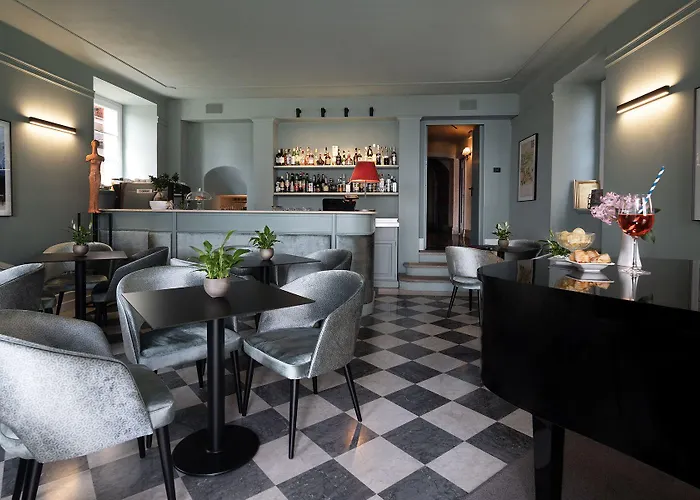 Residenza Dei Fiori 4*