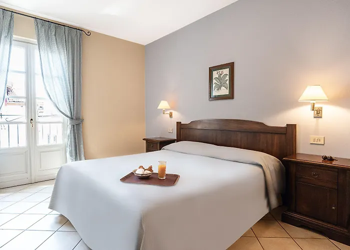 Residenza Dei Fiori Apartmanhotel 4*